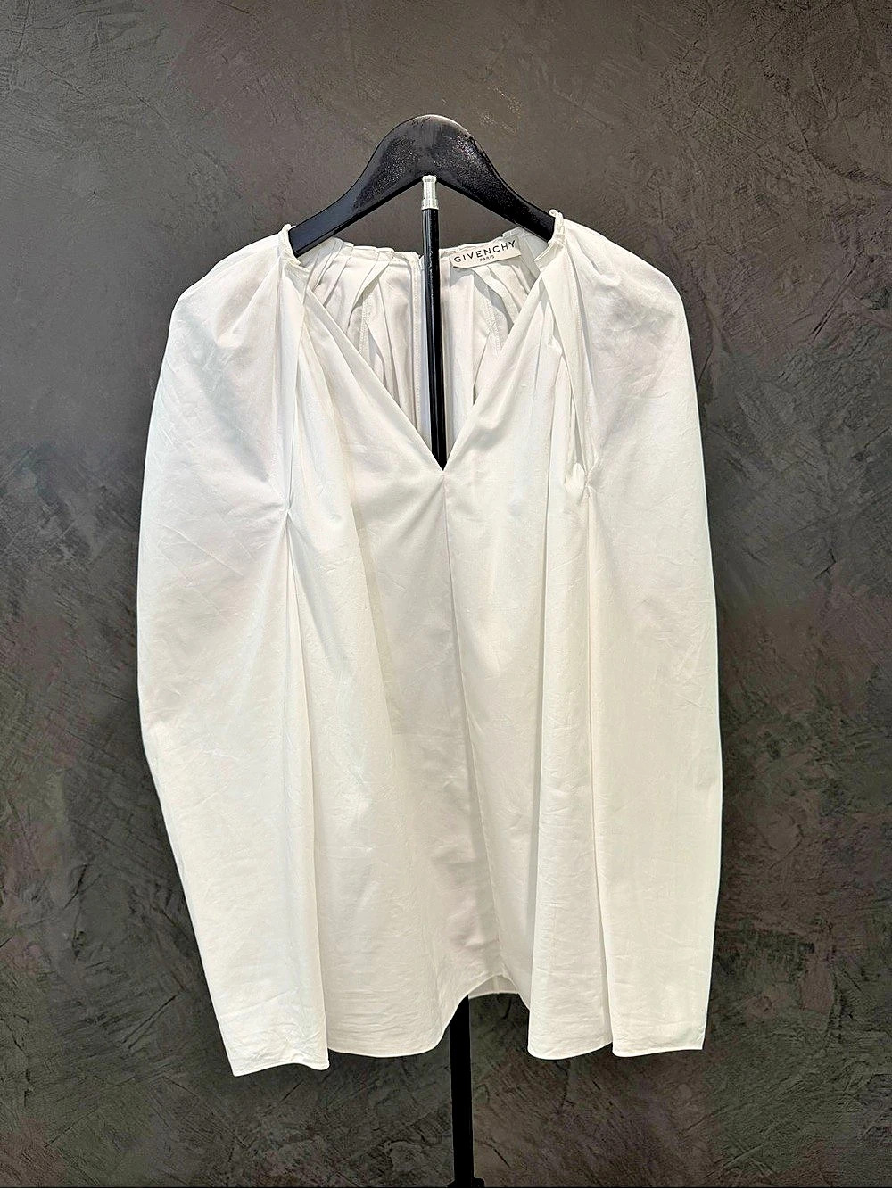 Givenchy Cotton Blouse in White Size 36 NWOT
